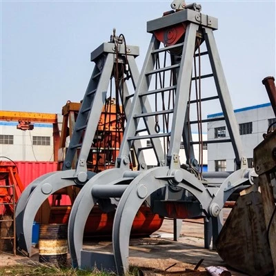 Hydraulisk tømmergrip